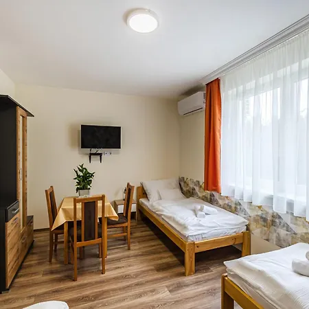 Gellen Panzio Bed & Breakfast Debrecen
