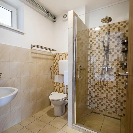 Gellén Panzió Couette-café Debrecen