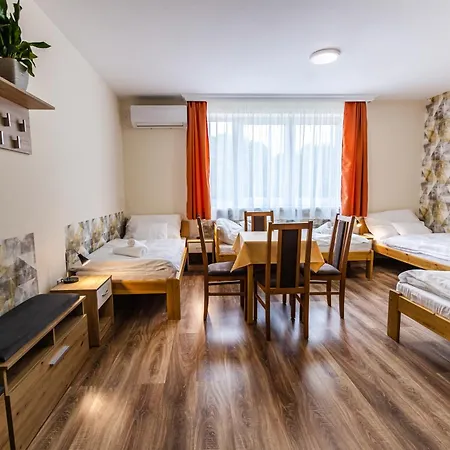 Gellén Panzió Couette-café 3*